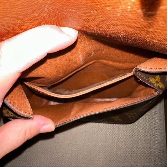 Louis Vuitton St Cloud - Picture 4 of 8